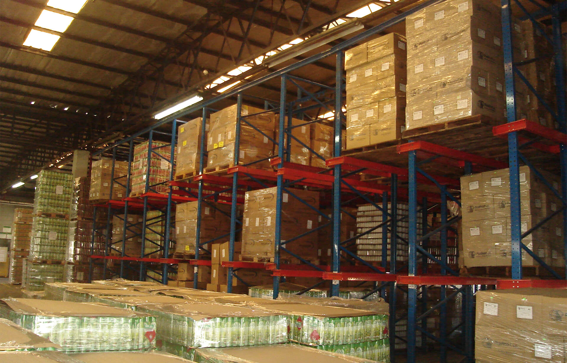 RECKITT BENCKISER - Depósito de producto terminado